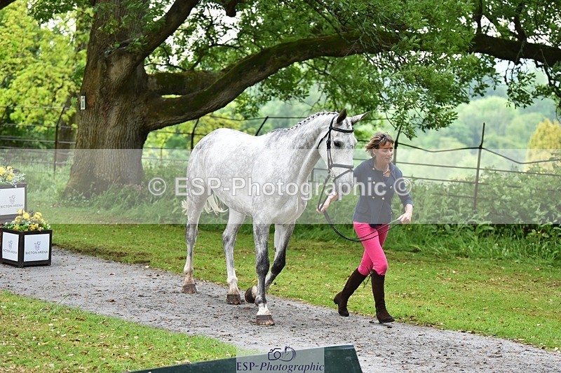 240522-162832-00943 - 208-KING_LOUIS-Mary_King