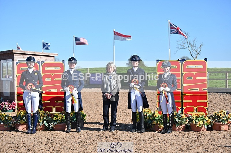 250405-155038-11875 - Cls 28 Young Riders Team