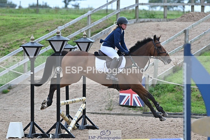 240813-175725-00543 - Classes 5 A&B & 6 80cm