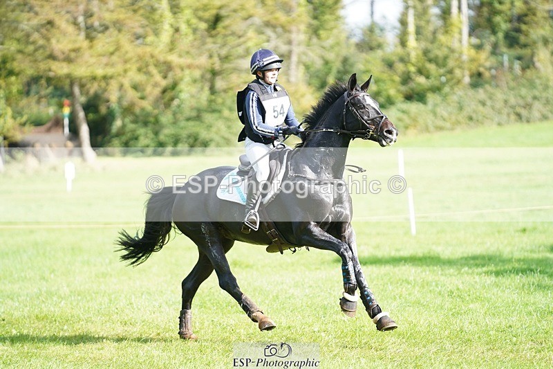 231020-115150-06989 - 054-PORSCHE-Coco.Lanni-XC