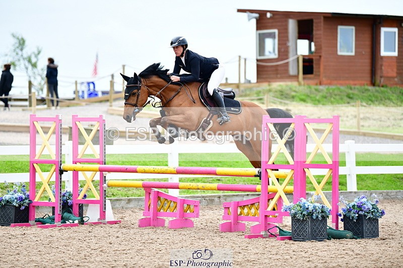 240524A-094123-02296 - Cls 21 British Novice and 90cm Open