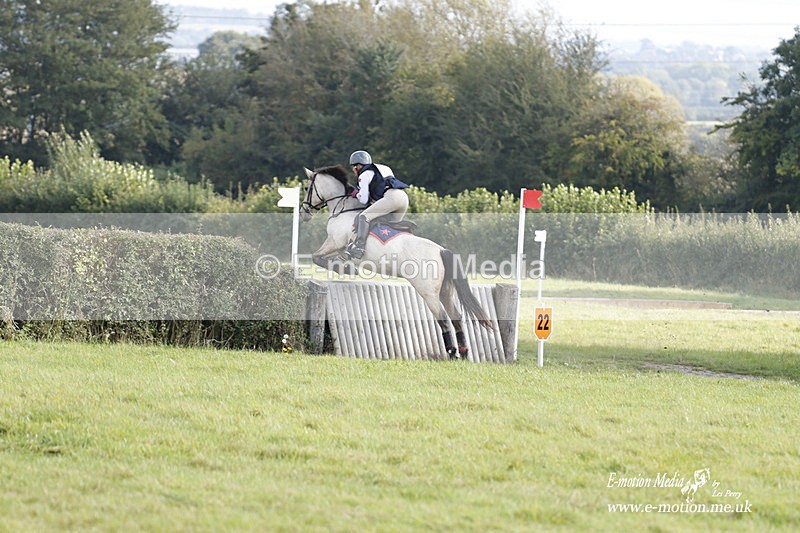  WWHT 171021 3039 - Intermediate (0.90m)  17/10/21