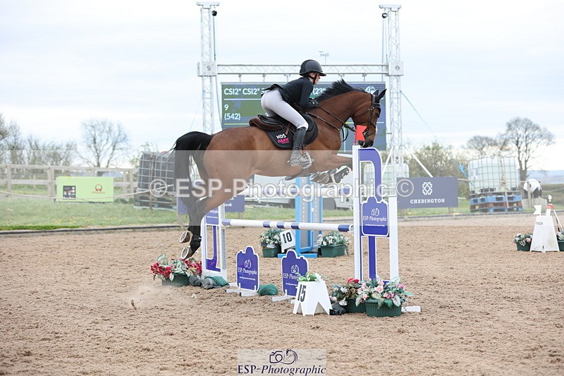 240419A-110619-06327 - Cls 2, 2 Star Small Tour 1.30m