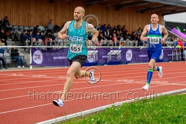 ComMast25-919960 - Track Male Set One