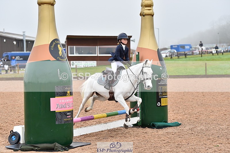 231118A-092856-00847 - Cls 16+17 Club and Schools 60cm