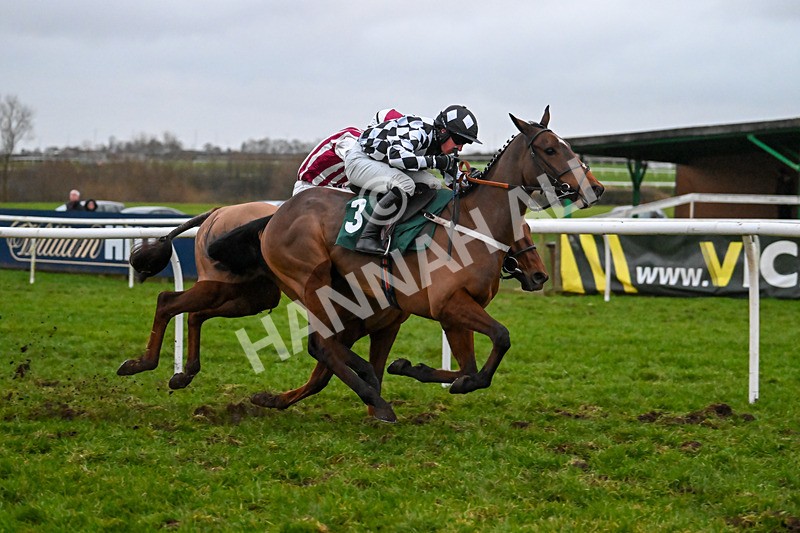110124-Race 7-Freddy Robinson-3211 - Race 7