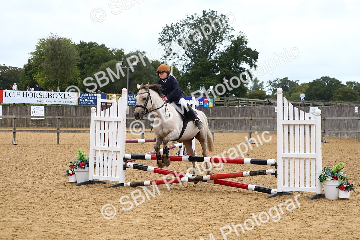 SBM_64030 - J65 - Junior pony 70cm Championship