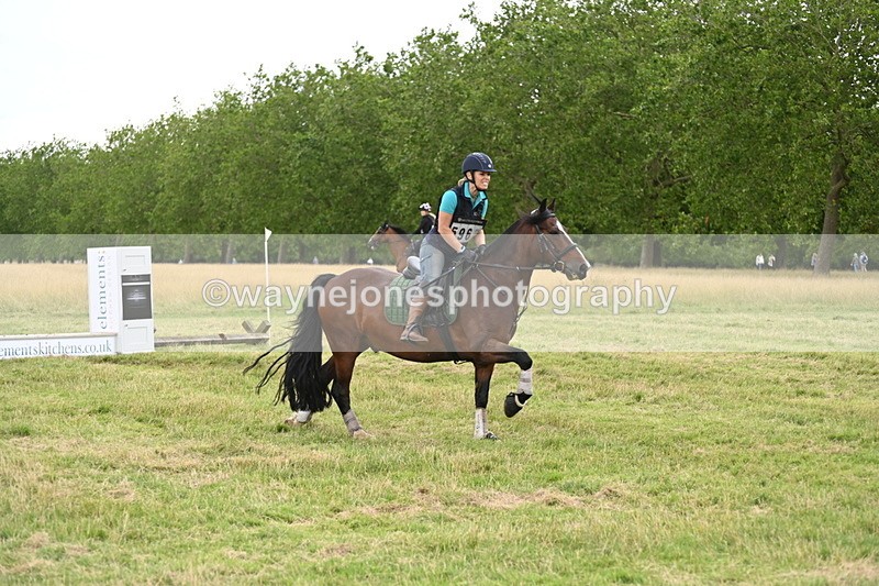 WJ6_4793 - Time at Jump 13:04 to 13:34