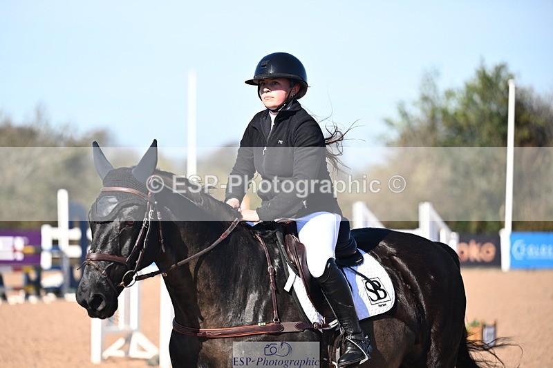 260318B-102712-00090 - Clear Round & Brit Nov 90cm