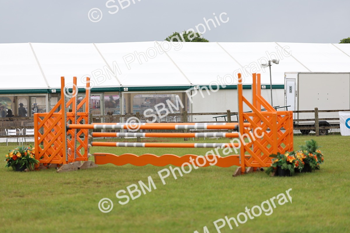 SBM_11614 - Class 205 - Tarmac Senior 1m Open