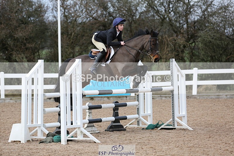 240211A-115941-02652 - Cls 5 Pony Newcomers & 1m Open