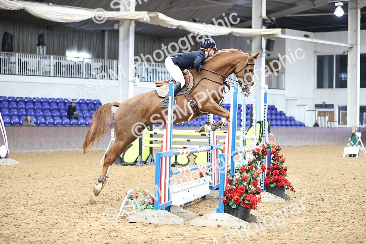 SBM_003304 - Class 11 - Senior Newcomers 1.10m