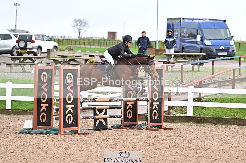 251119-095825-00047 - Cls 1 British Novice and 90cm Open