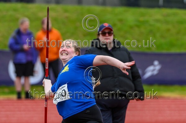 Opener25-924656 - Field Female