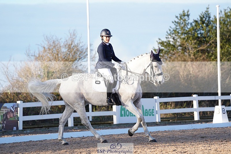 241214-152838-02172 - 162-Layla.Ambersley-Broadbent-Galwaybay.Buddy