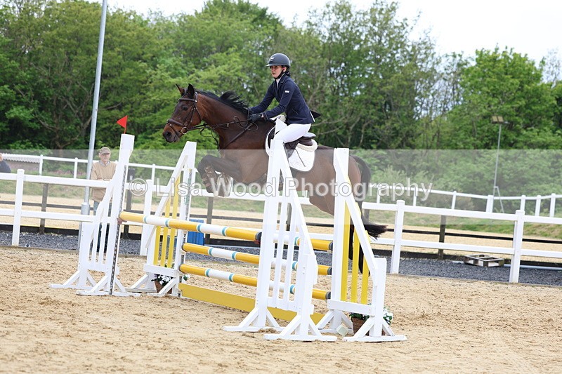 3E7A6447 - Class 4: Senior British Novice/90cm open