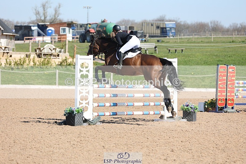 250402-114857-00397 - Cls 4 Newcomers and 1.10m Open