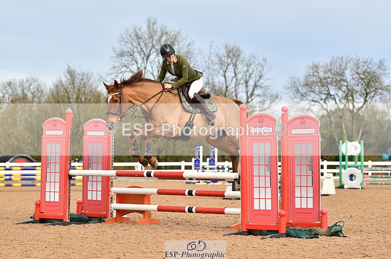 231122A-102212-00062 - Cls 1 British Novice & 90cm Open