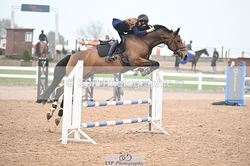 241102A-111523-03988 - SAT Cls 14 Blue Chip JCP Jump Off