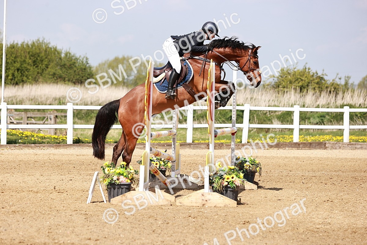  - Class 23 - Senior 1.05m