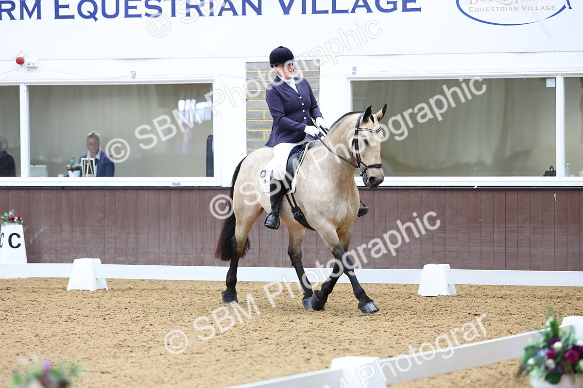 SBM_017133 - Class 16 - Novice FSM - 13.02-13.58