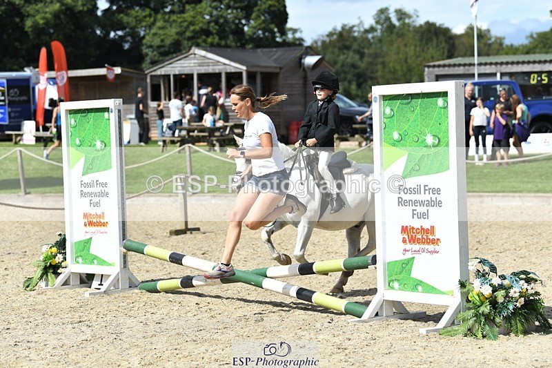 230824-140638-03774 - Round 2 Lead Rein Start to 14.40 CW