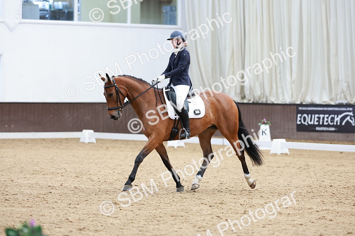 SBM_008482 - Class 6b - Novice 6 - 9.28-10.41