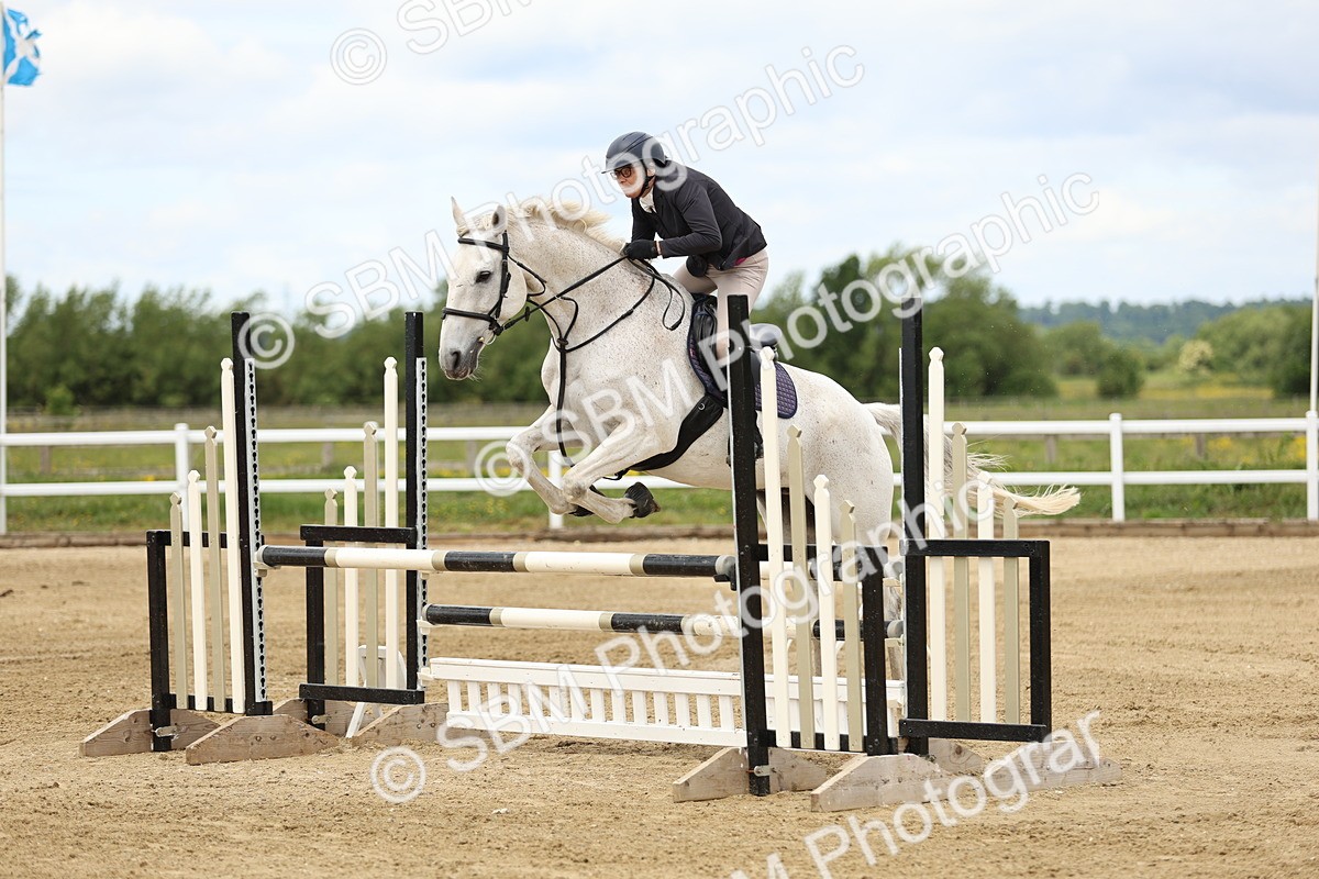 SBM_000480 - Class 3 - Senior Discovery - 1.00m