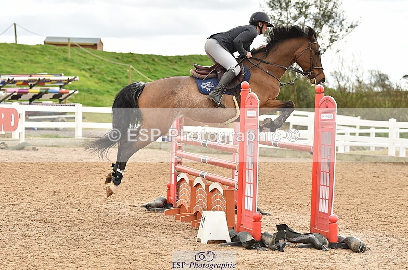 240403A-141542-00752 - Cls 4 Newcomers and 1.10m Open