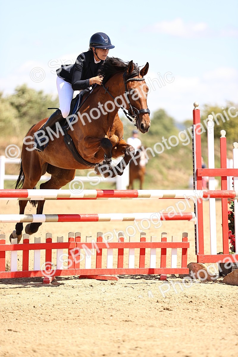 SBM_014847 - Class 15 - Senior Newcomers - 1.10m Open