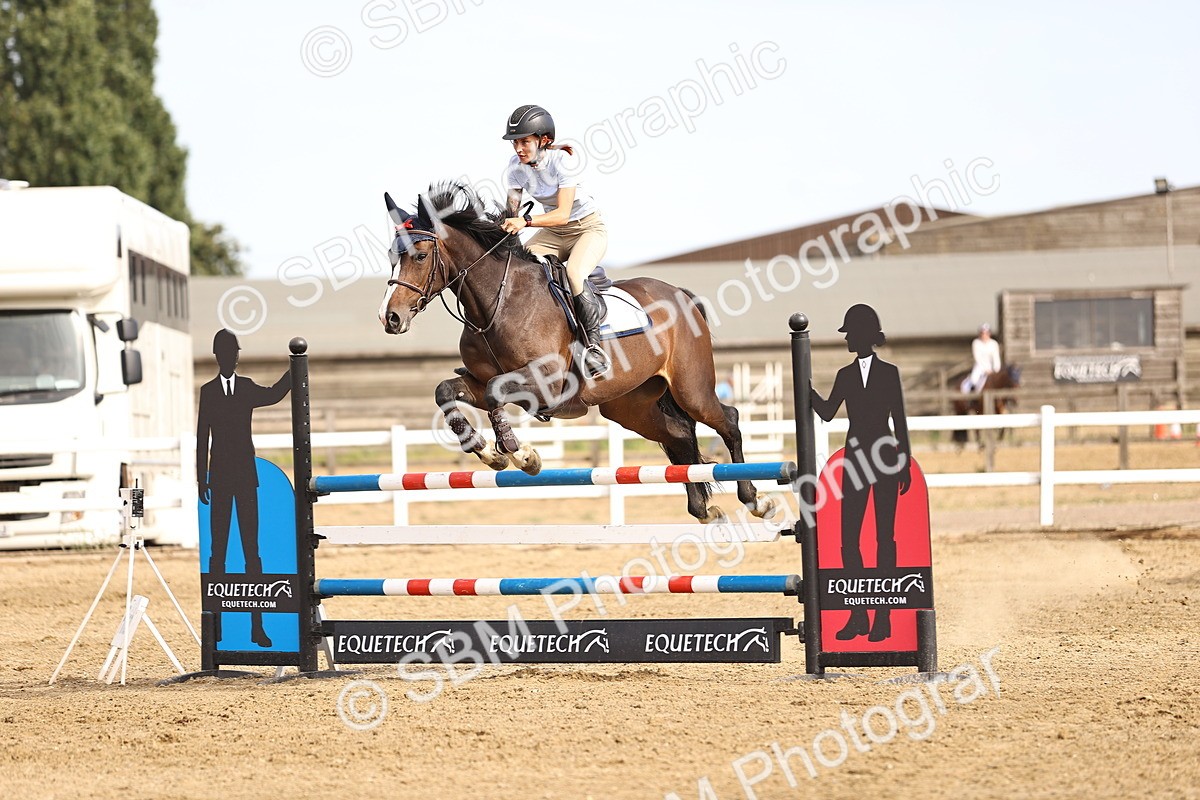 SBM_001593 - Class 6 - Senior Newcomers 1.10m