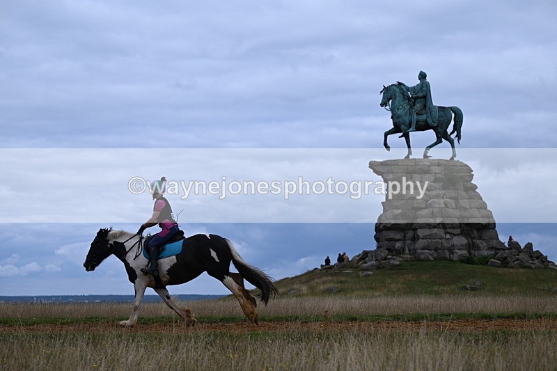 DSC_6570 - Time at Statue 12:45 to 13:15