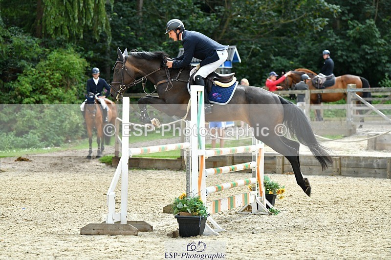 230712-160748-25171 - Cls 57 Newcomers & 1.10m Open