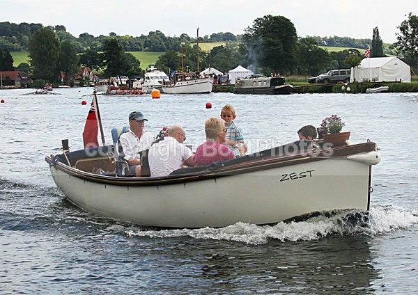 110702 ZEST IMG_6961 - HENLEY ROYAL REGATTA JULY 2011