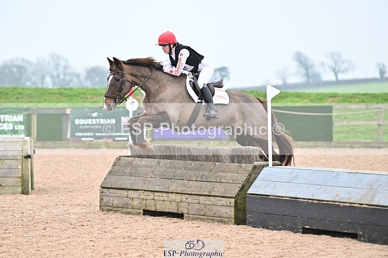 250118-140731-01435 - Cls 3A&B 90cm 13.20 to Coursewalk