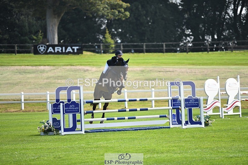 230908-121208-01280 - Cls 2 Snr Foxhunter & 1.20m Open