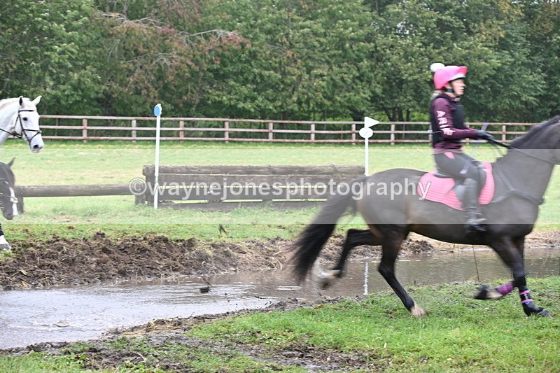 WJ6_9038 - Time at Photographer 14:46 to 14:57