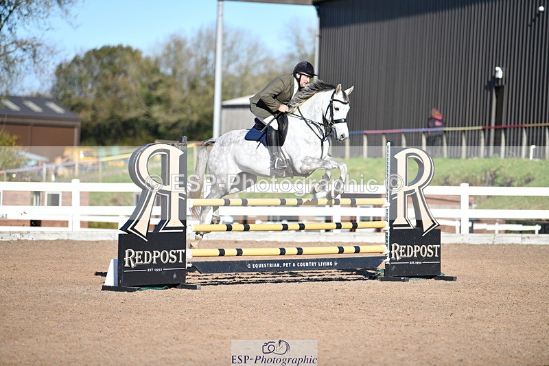 231110A-132544-00562 - Cls 5 Newcomers & 1.10m Open