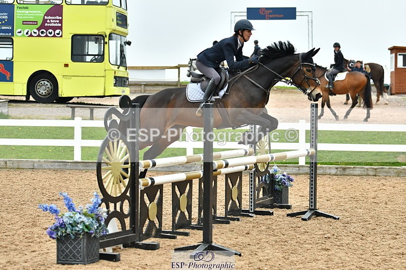 230504A-142825-02044 - Cls 5 1.05m Amateur Quali