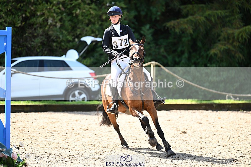 240824X-114521-25367 - 70cm Round 2 10.30 to 12.10