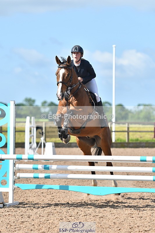 240609A-091208-03253 - Cls 15 Snr British Novice and 90cm Open