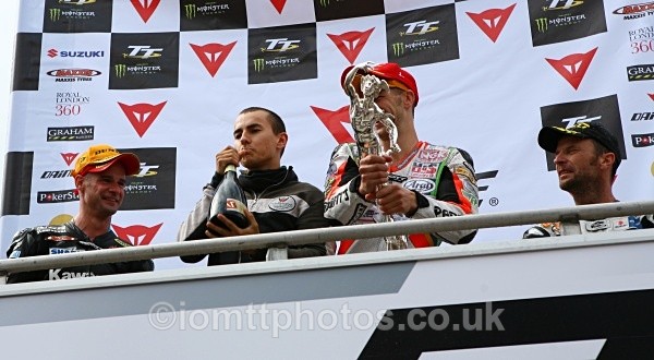  - Senior Race - TT 2010