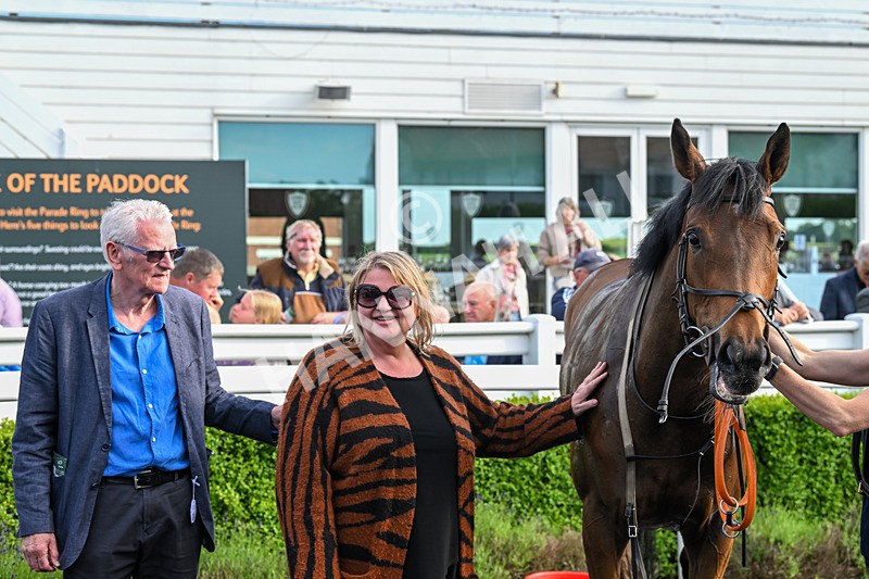 100625-Race 4-Lima Sierra-7130 - Race 4