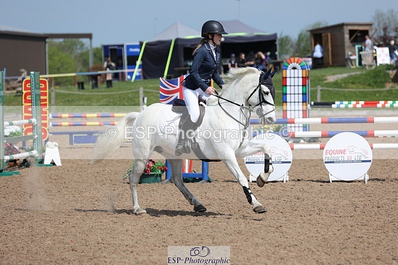 250503-113048-00762 - Cls 8 Pony Newcomers and 1m Open