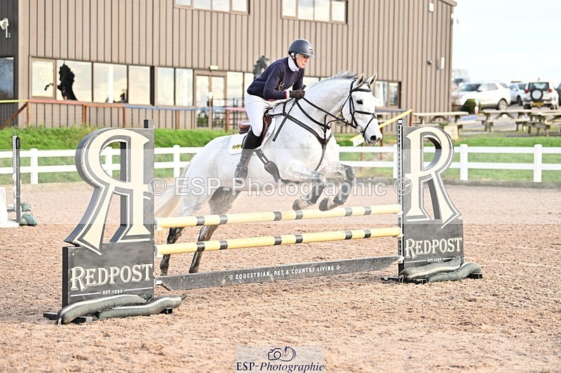 241206-100838-00180 - Cls 2 British Novice and 90cm Open