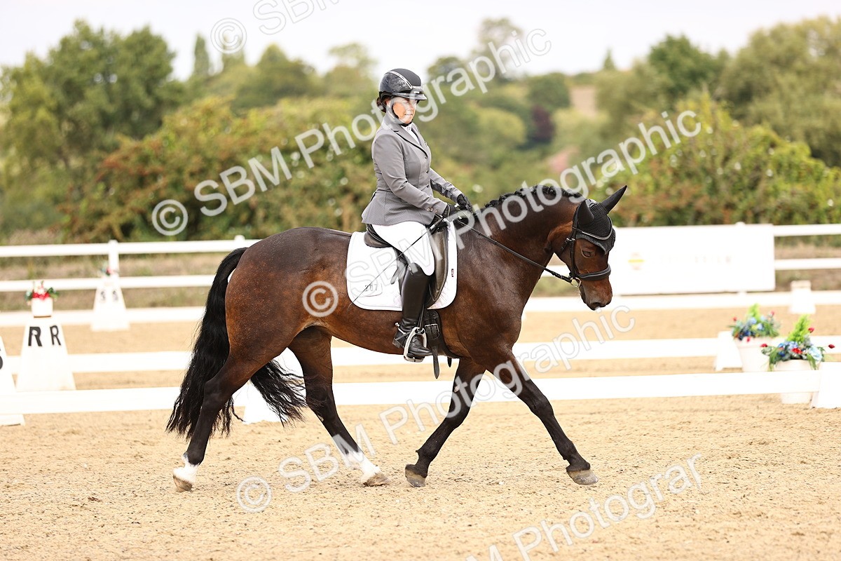 SBM_013982 - Class 4 - Novice 5 - 13.09-13.51