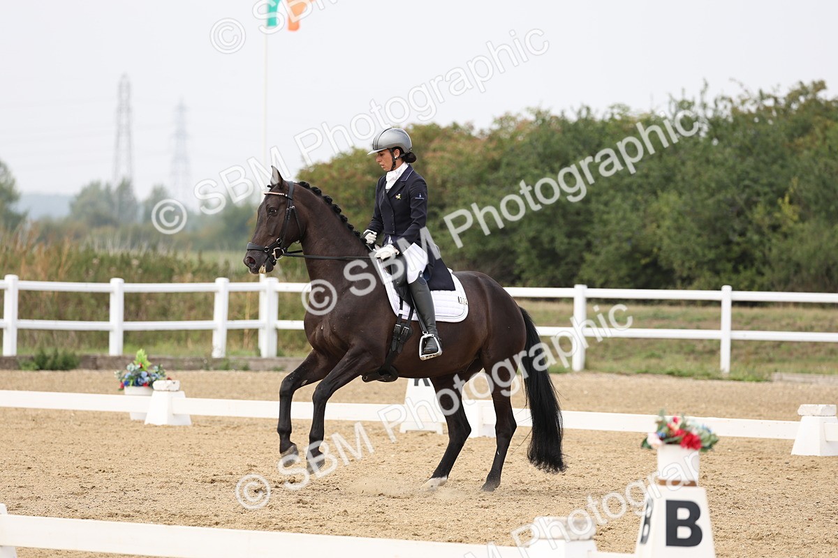 SBM_007582 - Class 9 - FEI INT I - 14.57-15.45