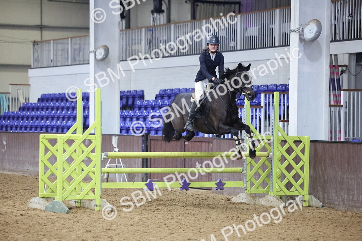 SBM_003296 - Class 11 - Blue Chip Pony Newcomers - 1.00m Open