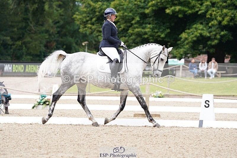 240721-112542-07780 - 240-Kim_Lock-Right_On_Time_1