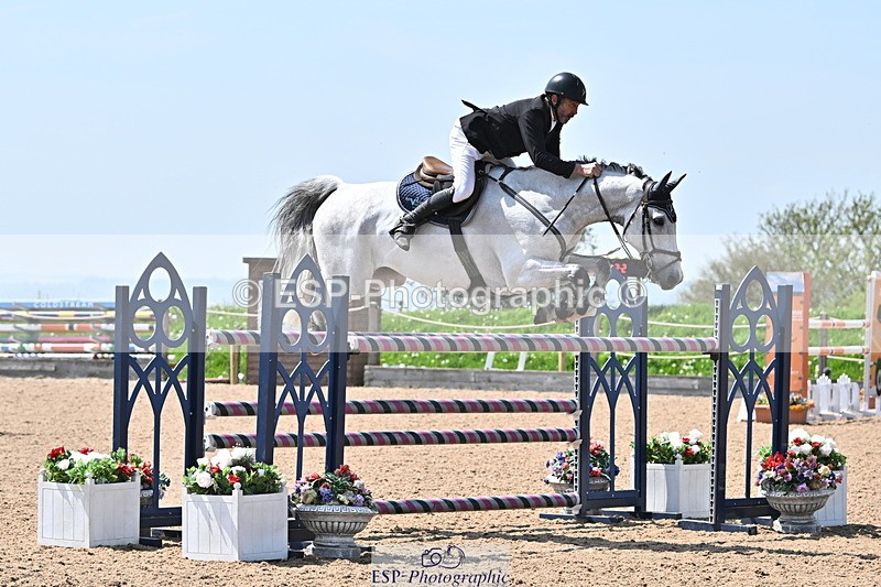 240509A-131433-02005 - Cls 10 National 1.30m Open